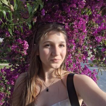 Baby-sitter Nepean: Veda