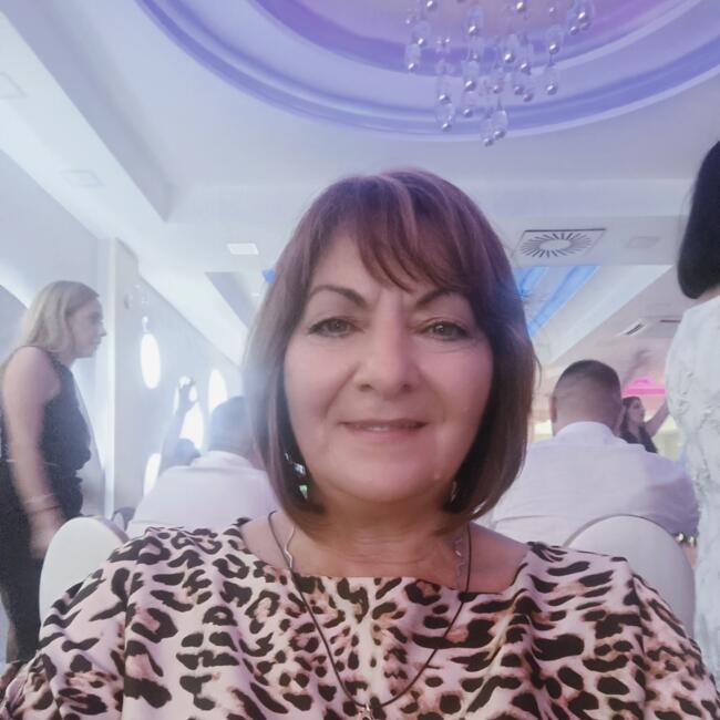 Bebisiterka u Beograd: Elizabeta