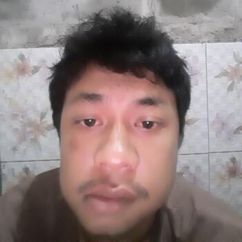 Babysitting job in Jakarta: babysitting job Muhammad Arya