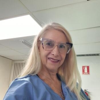 Niñera Caracas: Yadira