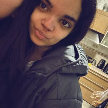 Babysitter in Sint-Jans-Molenbeek: Kauzar