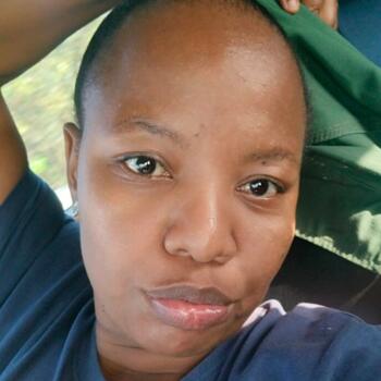 Babysitter in Richards Bay: Lindiwe