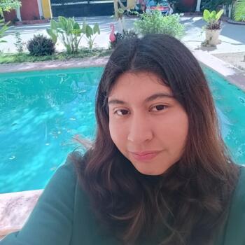 Babysitter Mérida: Stefany Castellanos