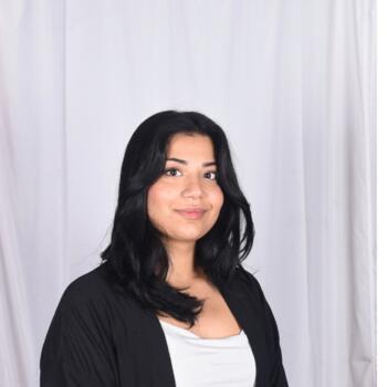 Babysitter Istanbul: Xena