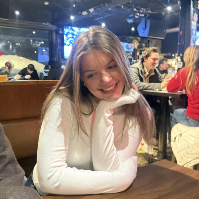 Babysitter in Brisbane: Lyla