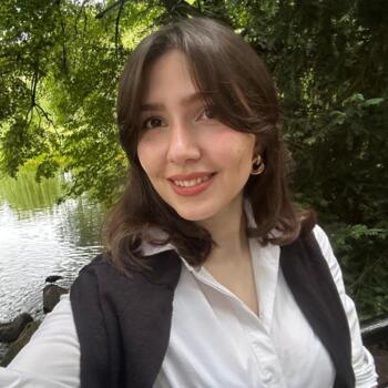 Niñera en Viena: Elnaz