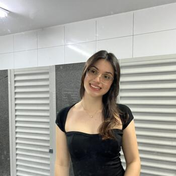 Babysitter in Maringá: Lavínia