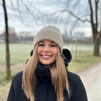 Babysitter in Trieste: Isabel Troiano