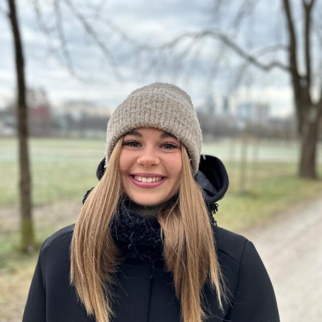 Babysitter in Trieste: Isabel Troiano