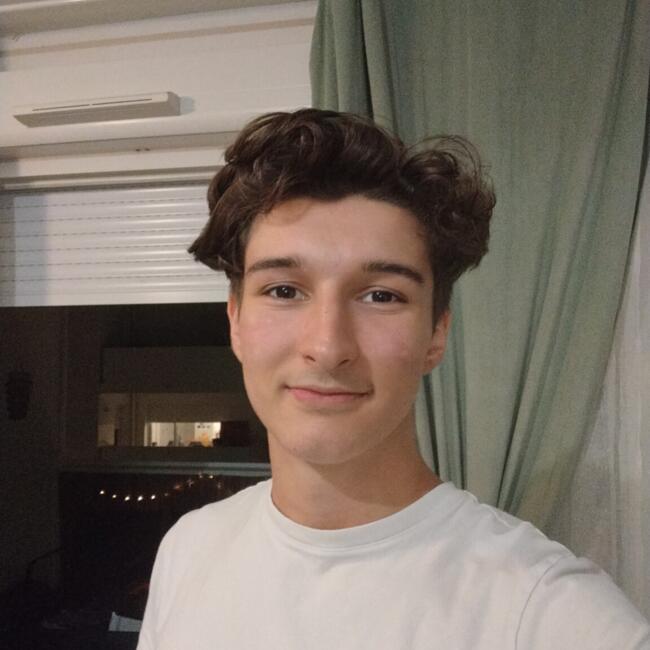 Babysitter in Toulouse: Gianni
