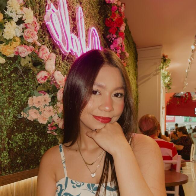 Babysitter in Belém: Daffne