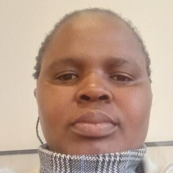 Babysitter in Blouberg (Western Cape): Unati