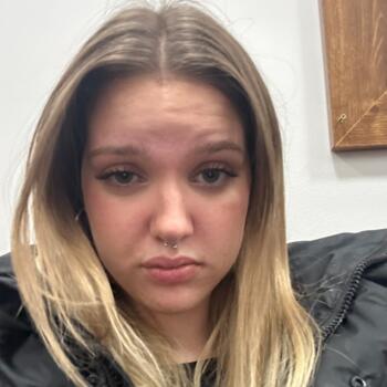 Chůva v Ostrava: Lenka