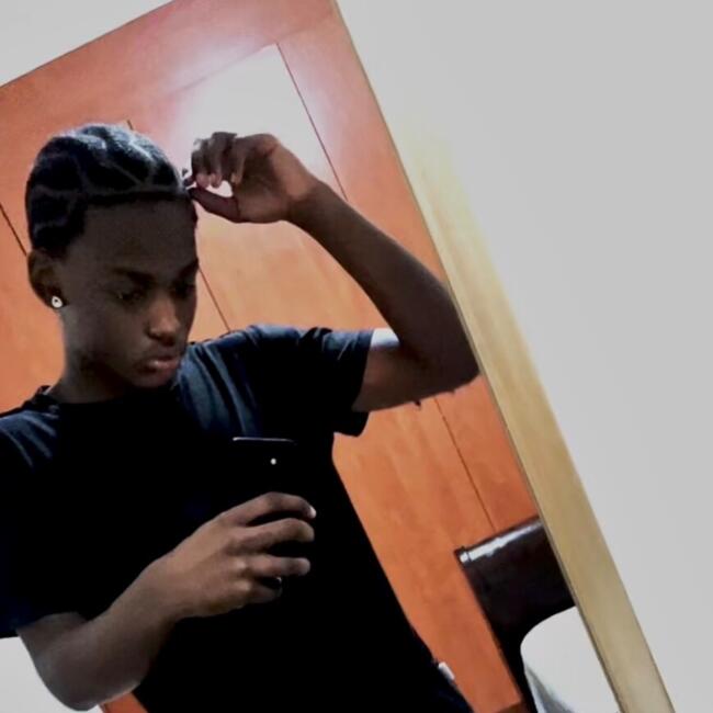 Babysitter in Roodepoort: Lunga