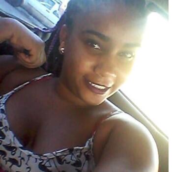 Babá em Salvador: Carolaine