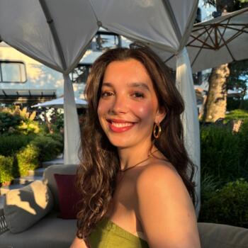 Babysitter London: Charlotte