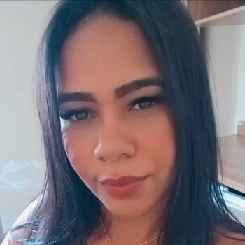 Babysitter Juazeiro do Norte: Maria