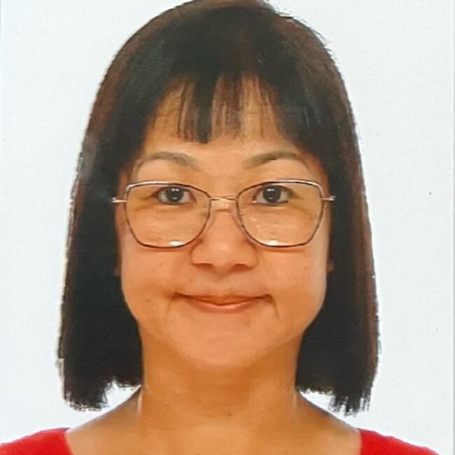 Niñera en Singapur: LINDDA