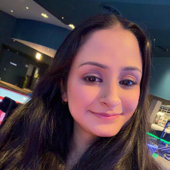Babysitter in Sydney: Priya