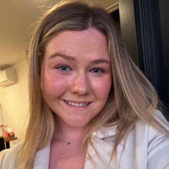 Baby-sitter in Gold Coast: Kate