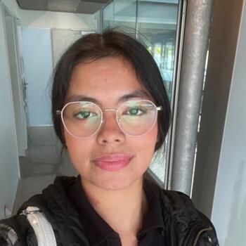 Canguro en Elche: Gabriela