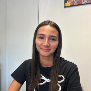 Babysitter in Ardentes: Savanah