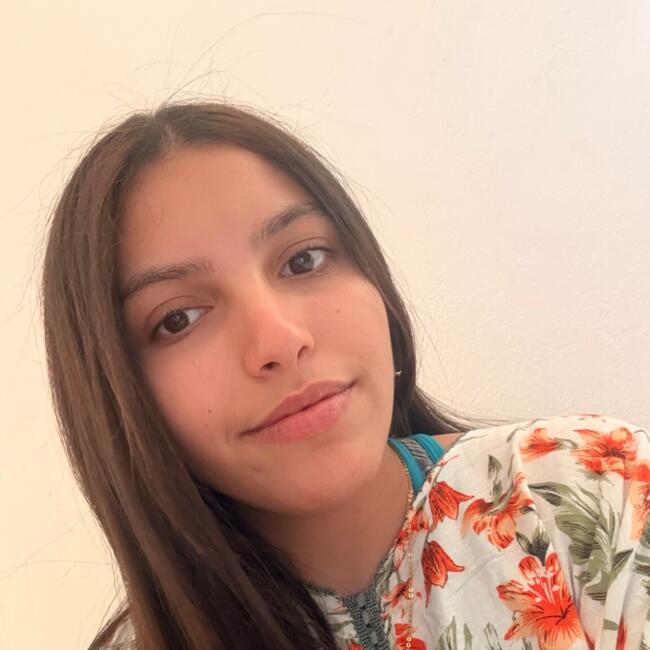 Babysitter a Carrara: Fatima