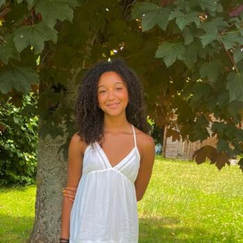 Babysitter in Clermont-Ferrand: Luna