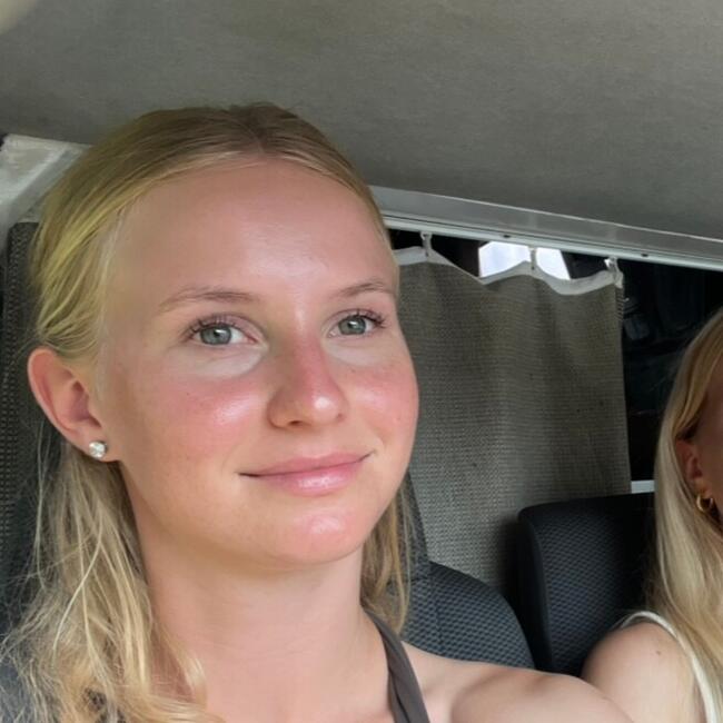 Babysitter in Ljubljana: Ema