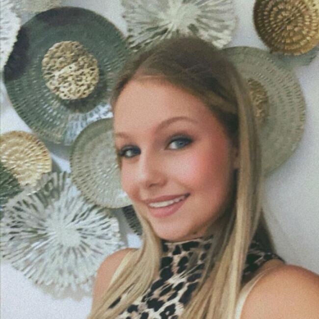 Babysitter in Lozinghem: Maeline