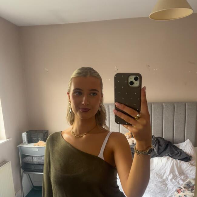 Babysitter in Cork: Rachel