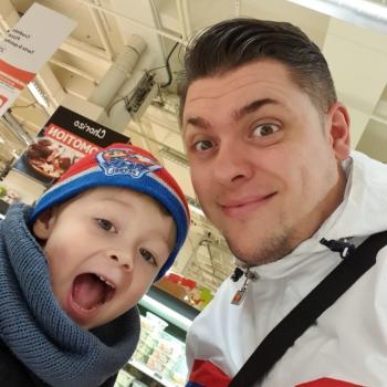 Baby-sitter in Courcelles-lès-Lens: Alison