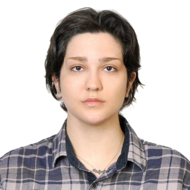 Babysitter in Lodi: Negar