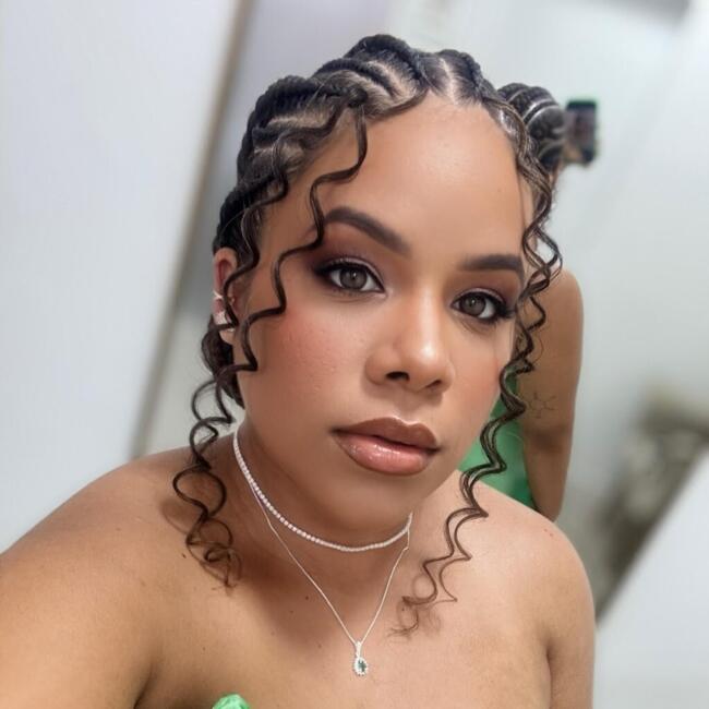 Babysitter in Salvador: Tainá