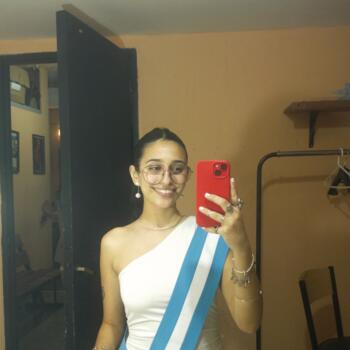 Babysitter in Rosario: Agustina