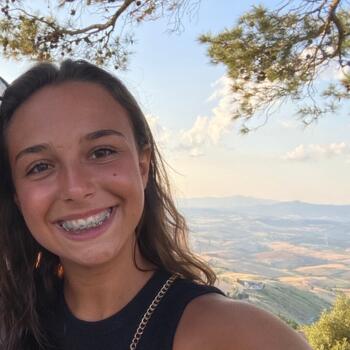 Babysitter in Cagnes-sur-Mer: Maëlle