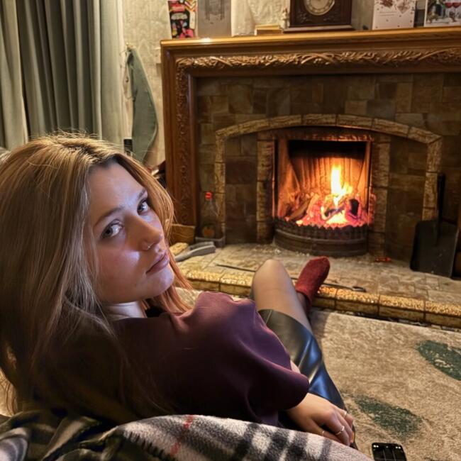 Babysitter in York: Jolene