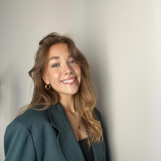 Babysitter in Montreal: Valérie