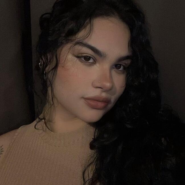 Babá em Fortaleza: Angelina