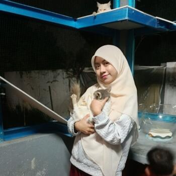 Babysitter in Semenyih: Putri