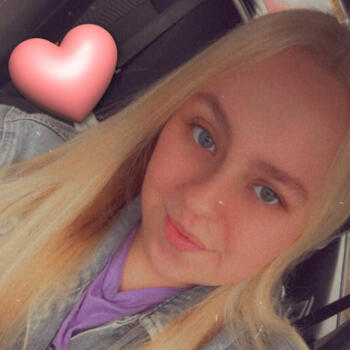 Babysitter in Huddersfield: Catherine