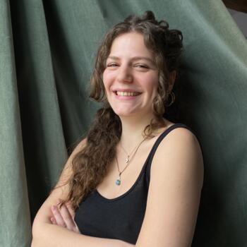 Baby-sitter in Montreuil: Manui