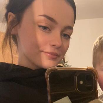 Babysitter Didcot: Summer