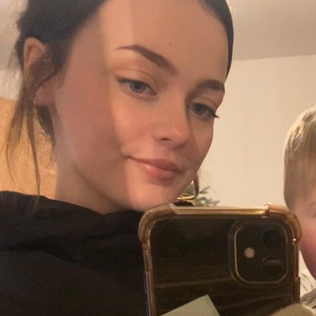 Babysitter in Didcot: Summer