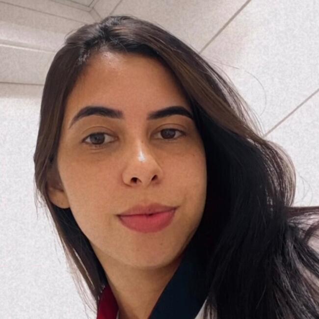 Babysitter in Vila Velha: Camilla lobeu