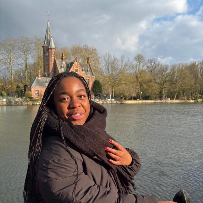 Babysitter in Schaarbeek: Valérie
