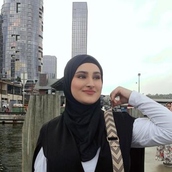 Babysitter in Sydney: Fatima