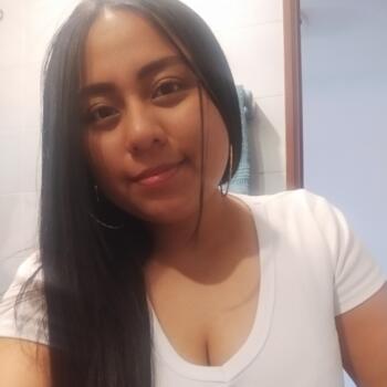 Babysitter in Bogotá: Jenny gisella