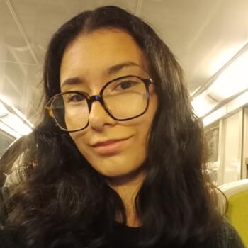 Babysitter in Rambouillet: Briana Camélia