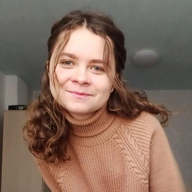 Babysitter in Sint-Niklaas: Anna